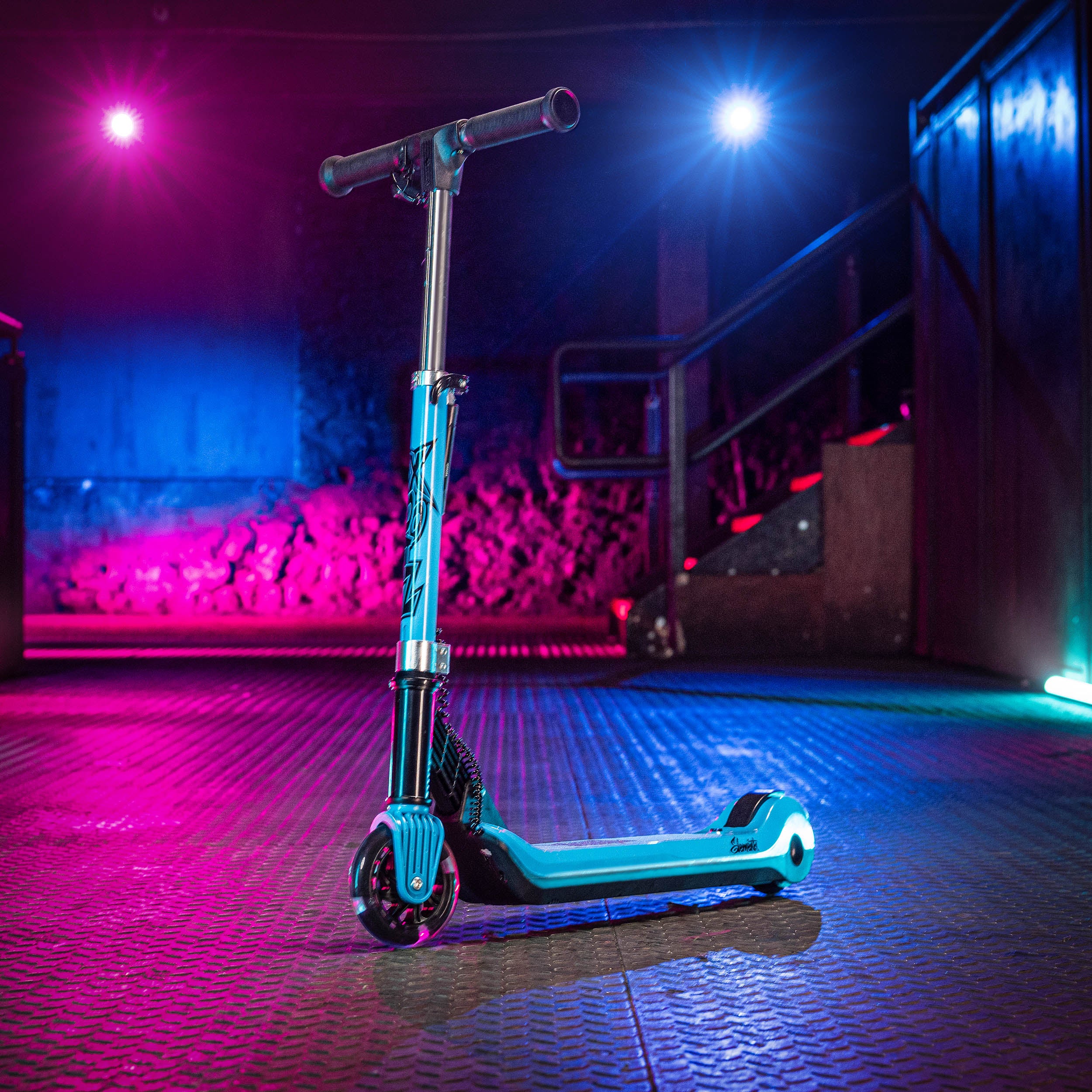 Elements Electric Scooter - Blue