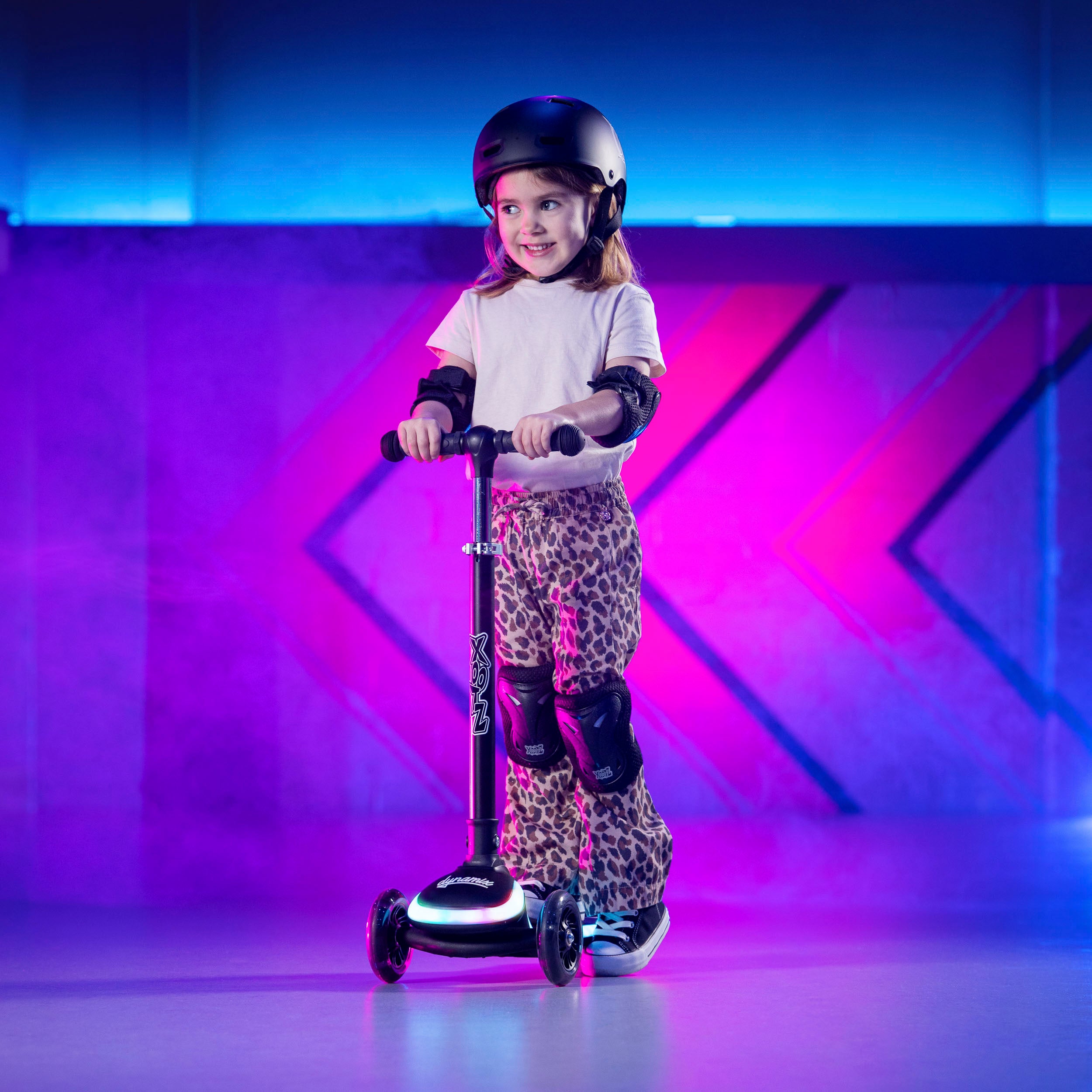 Dynamix LED Tri Scooter