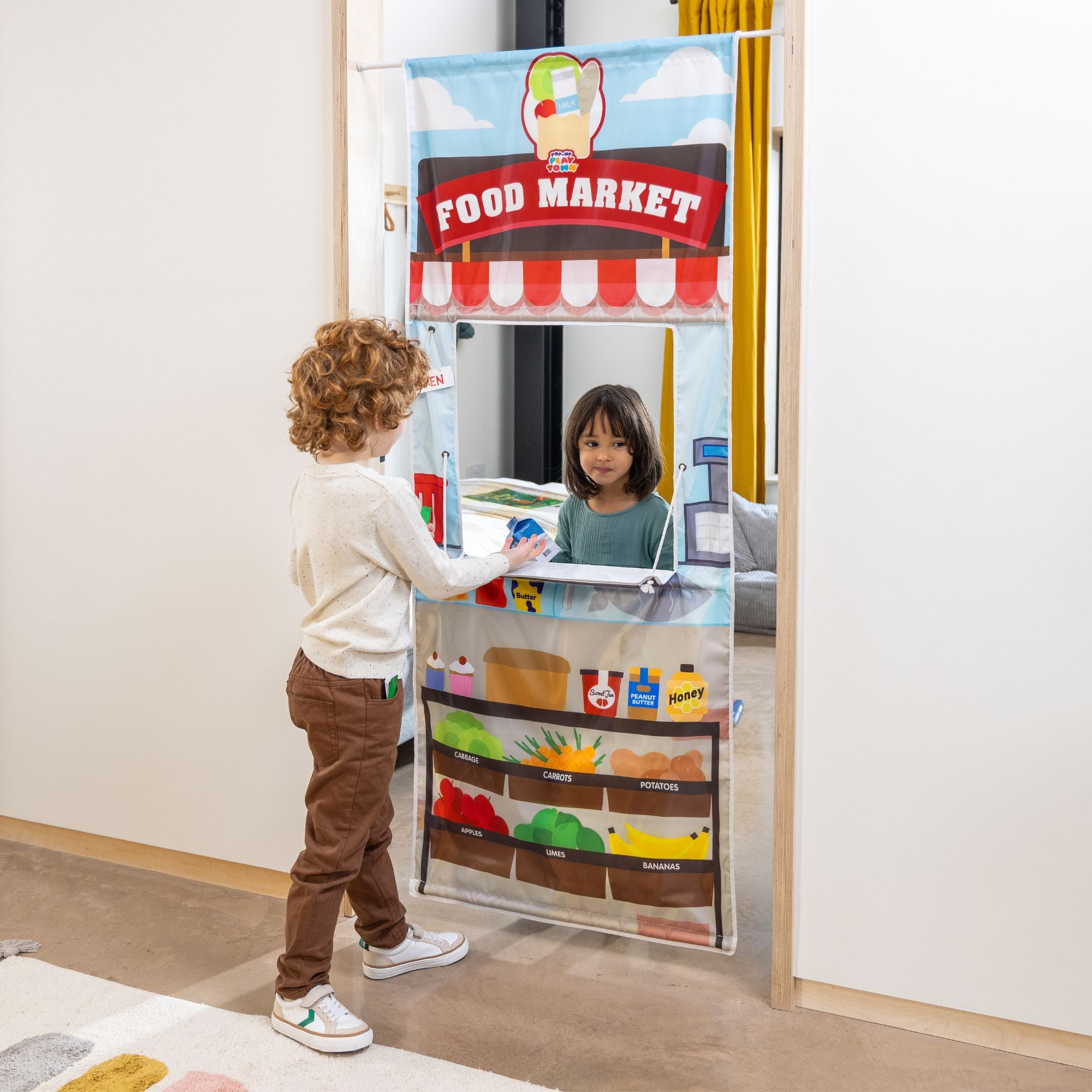 Pop Up Curtain Food Market