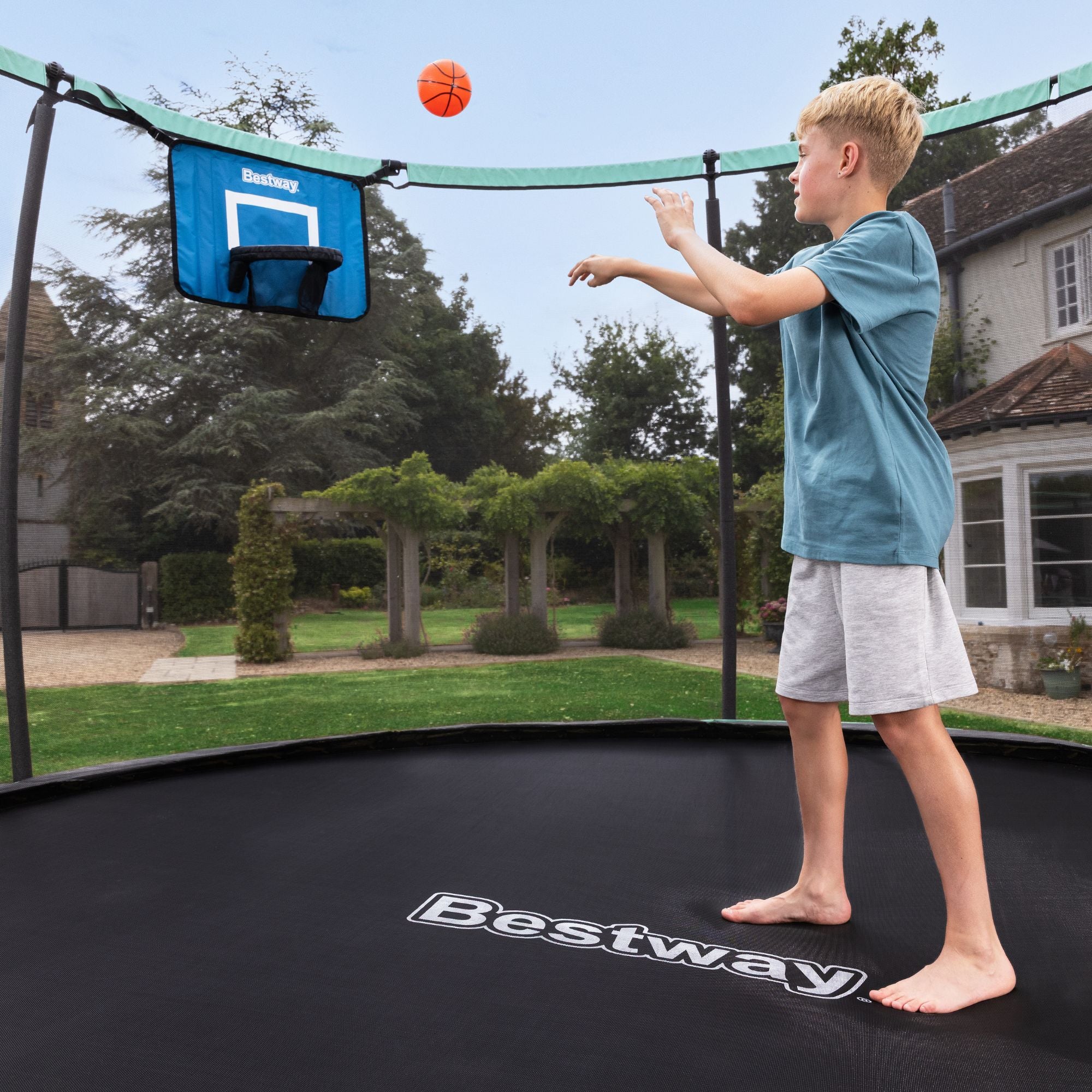 basketball game for trampolines