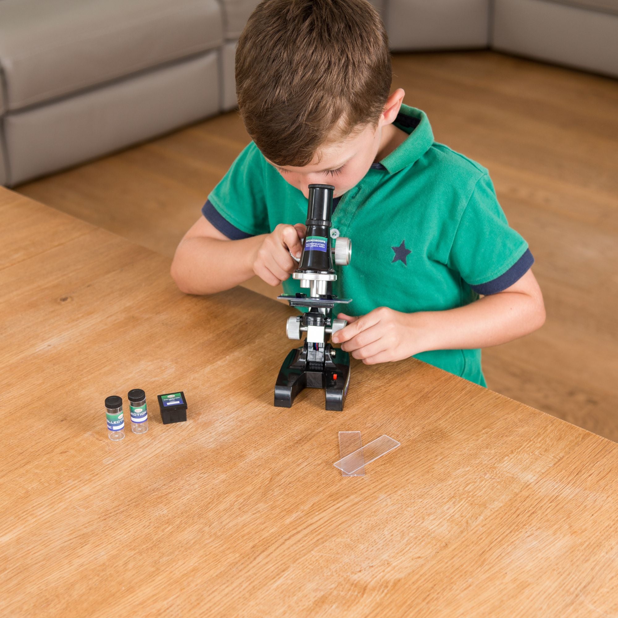 Microscope Set With Light