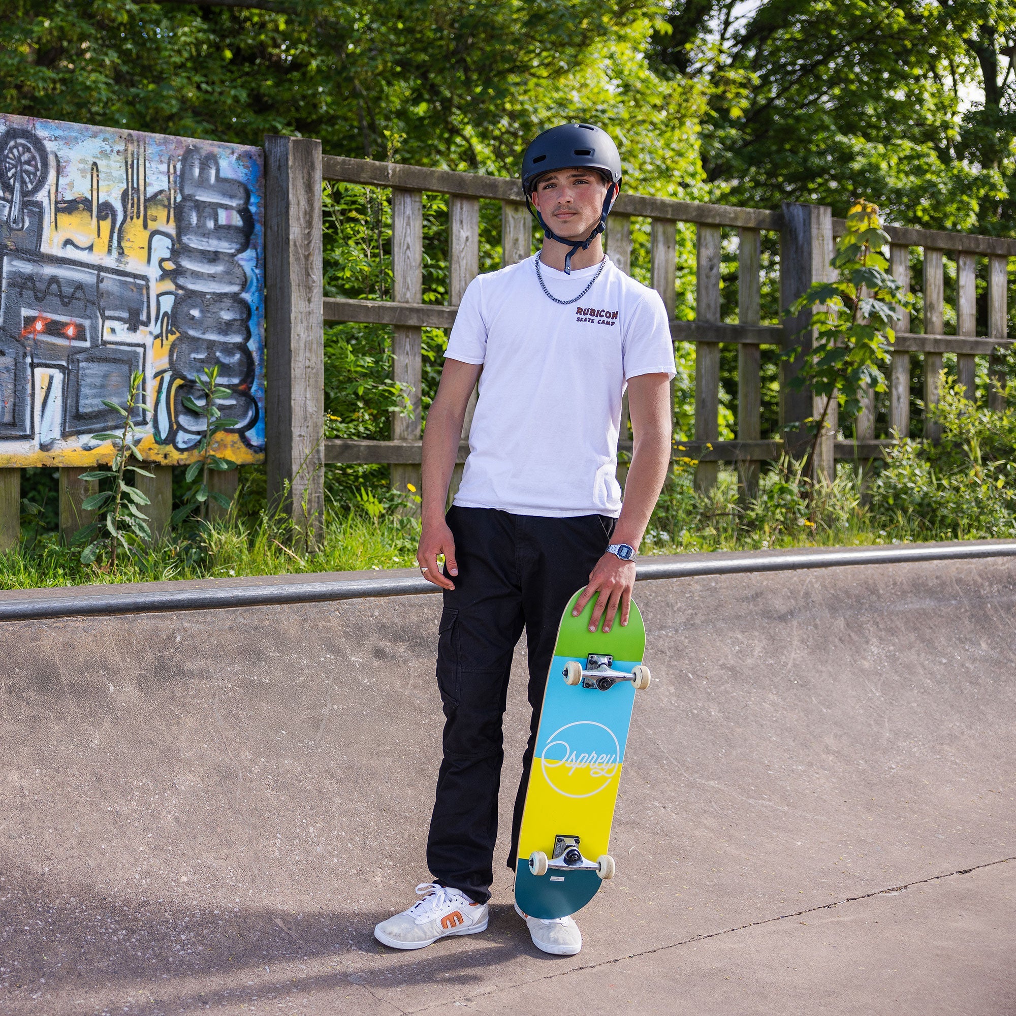 Fun graphic skateboard for young riders