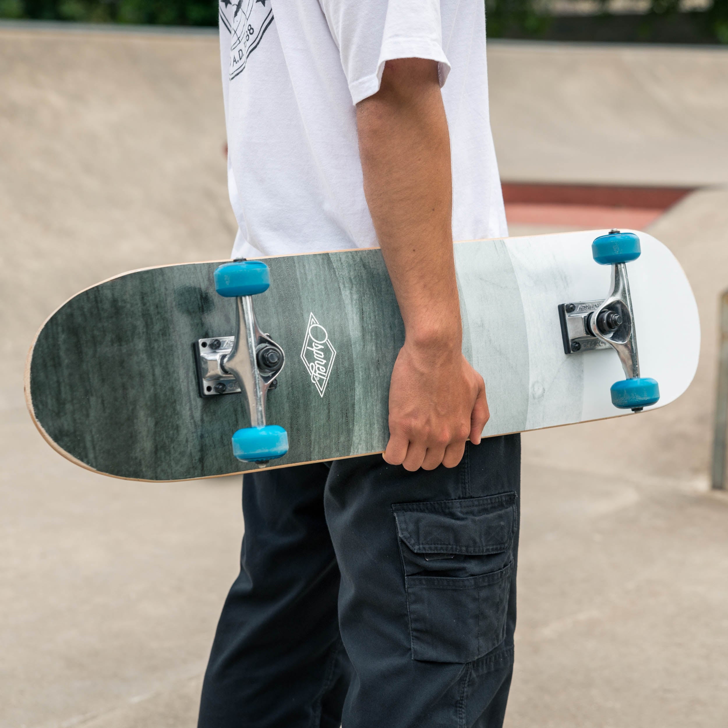 Kids board with natural fade design