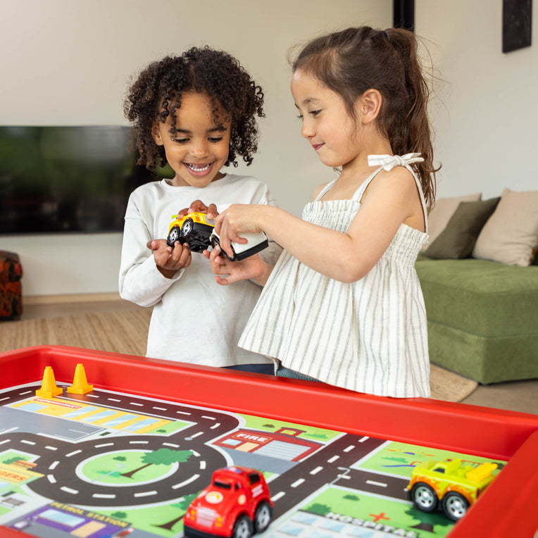 activity table with race and city mats