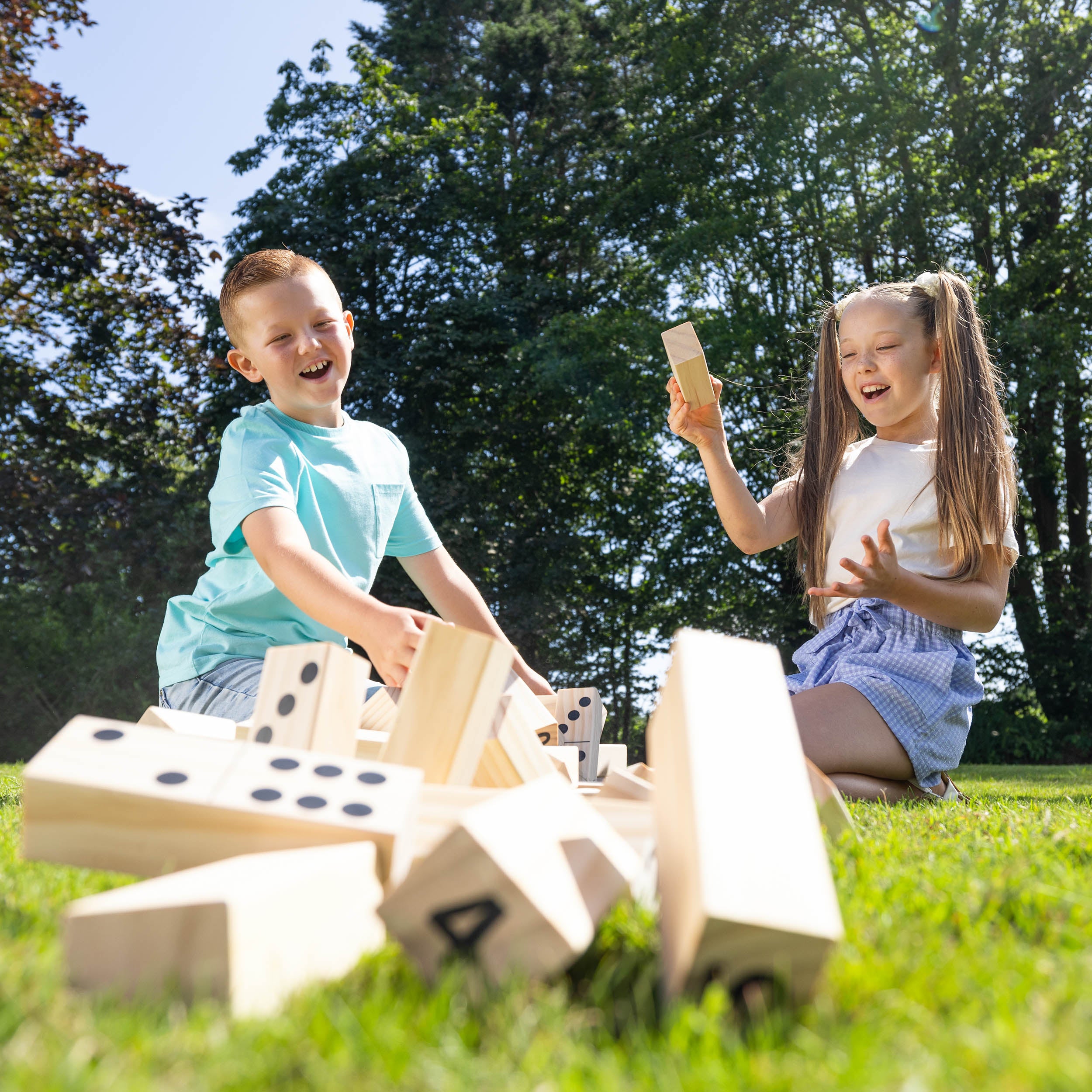 4-in-1 Outdoor Games