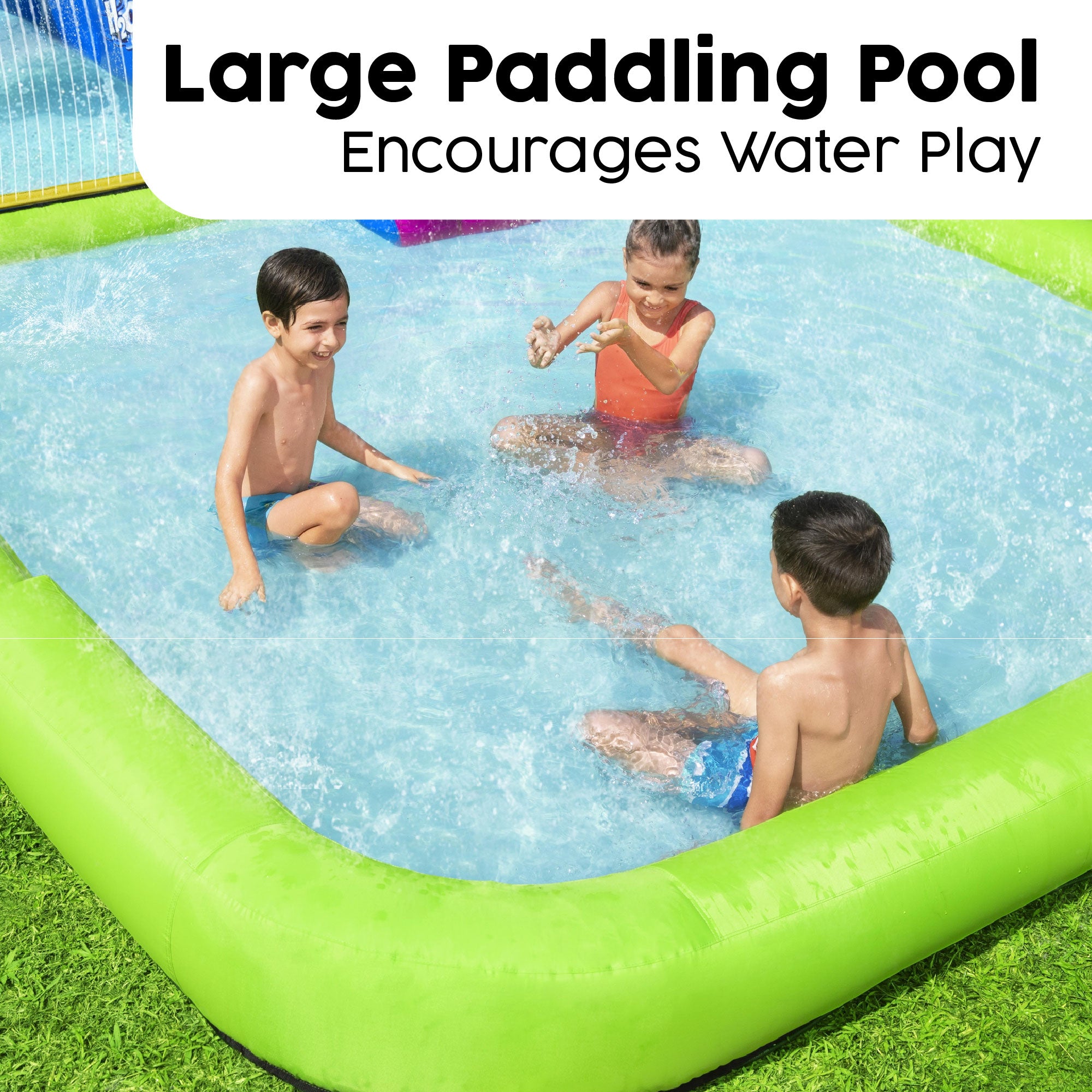 water park with large paddling pool