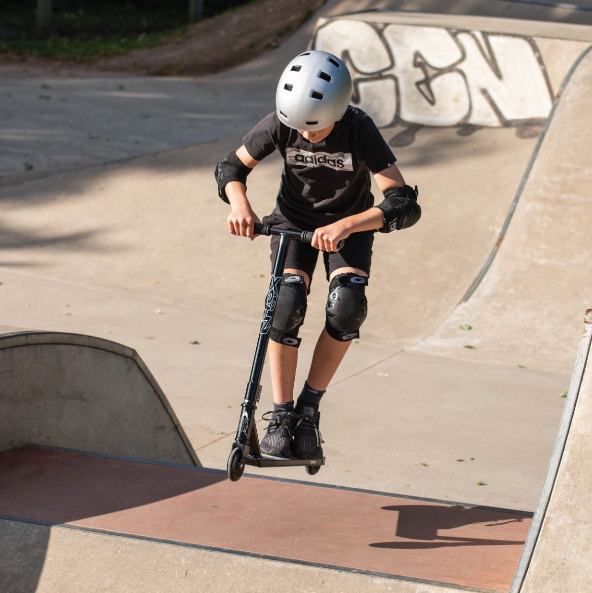 Phantom Stunt Scooter - Black