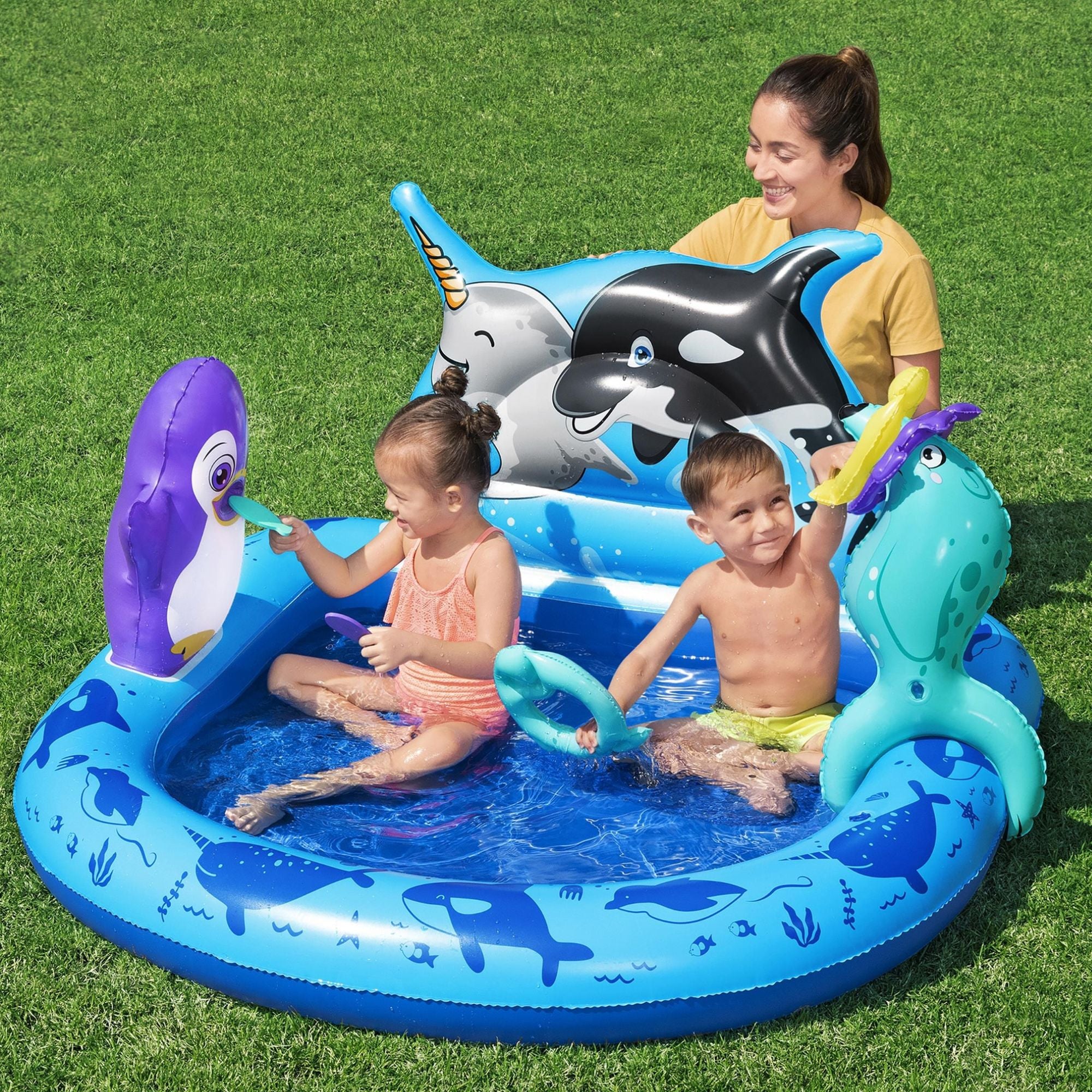 kiddie paddling pool