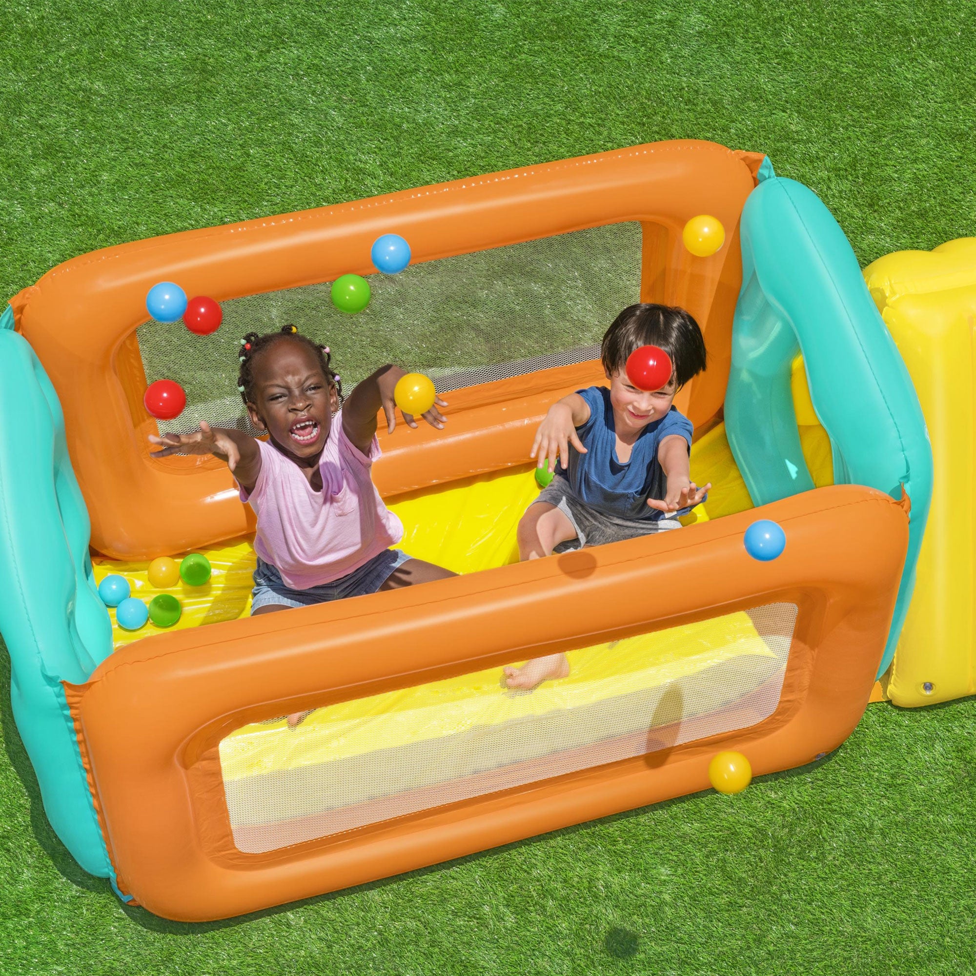 inflatable tunnel ball pit
