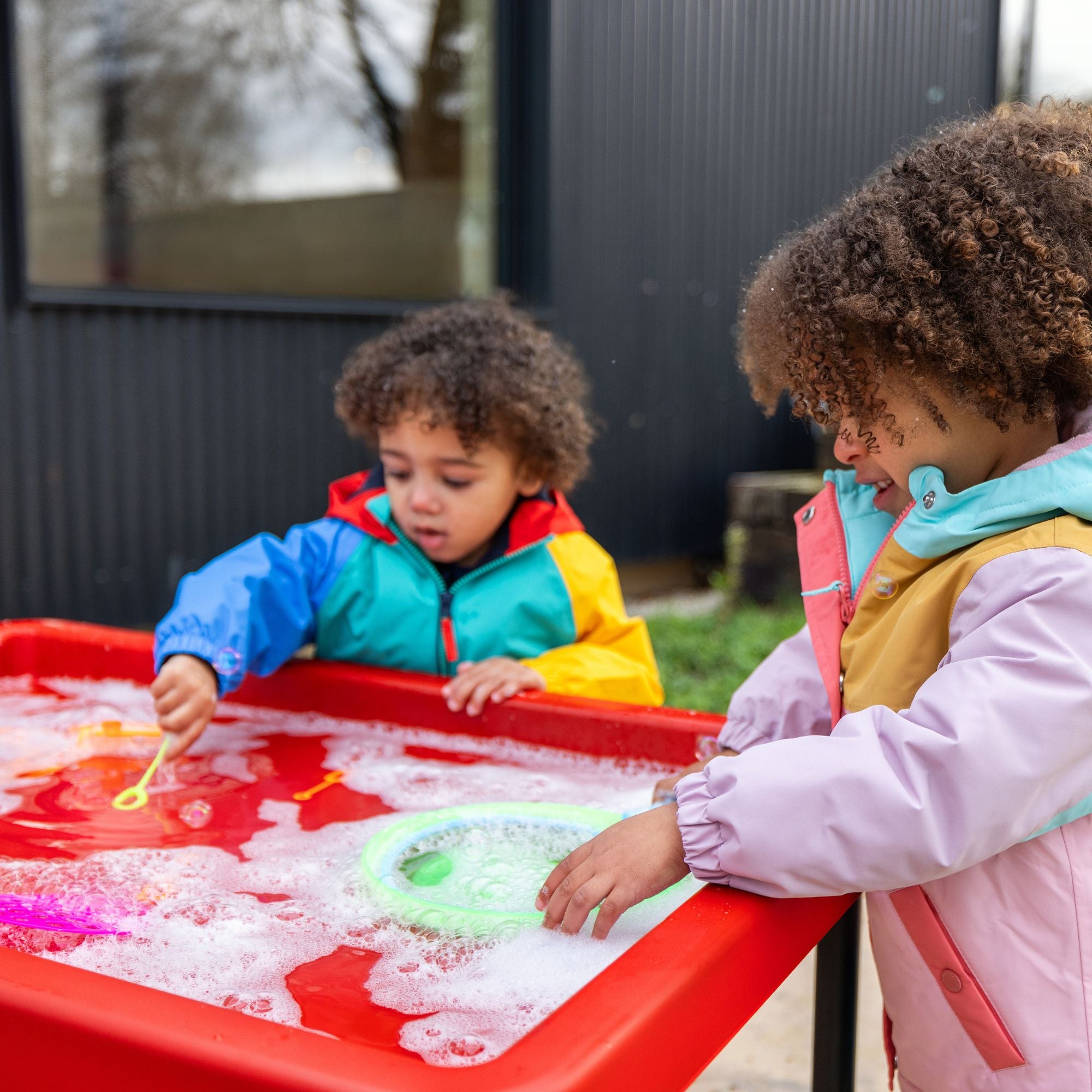 winter play tray fun